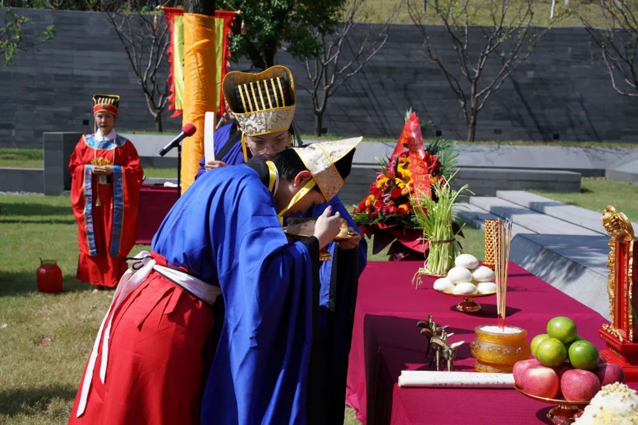 竹茶起雅乐，书院祭先师__这个祭孔大典满满的“宋朝味道”374.png